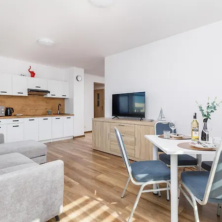 Coast Breeze Stylish By Renters